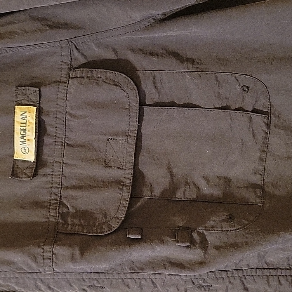 Magellan outdoors  xl navy blue fishing shirt.